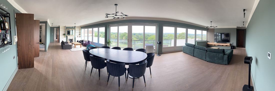 Penthouse apartment